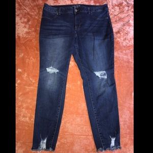 SOLD - Maurices High Rise distressed jeggings